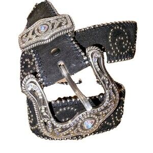 TONY LAMA Sz 34 NWOT Rhinestone Heart Buckle Silver Studs Leather Western Belt